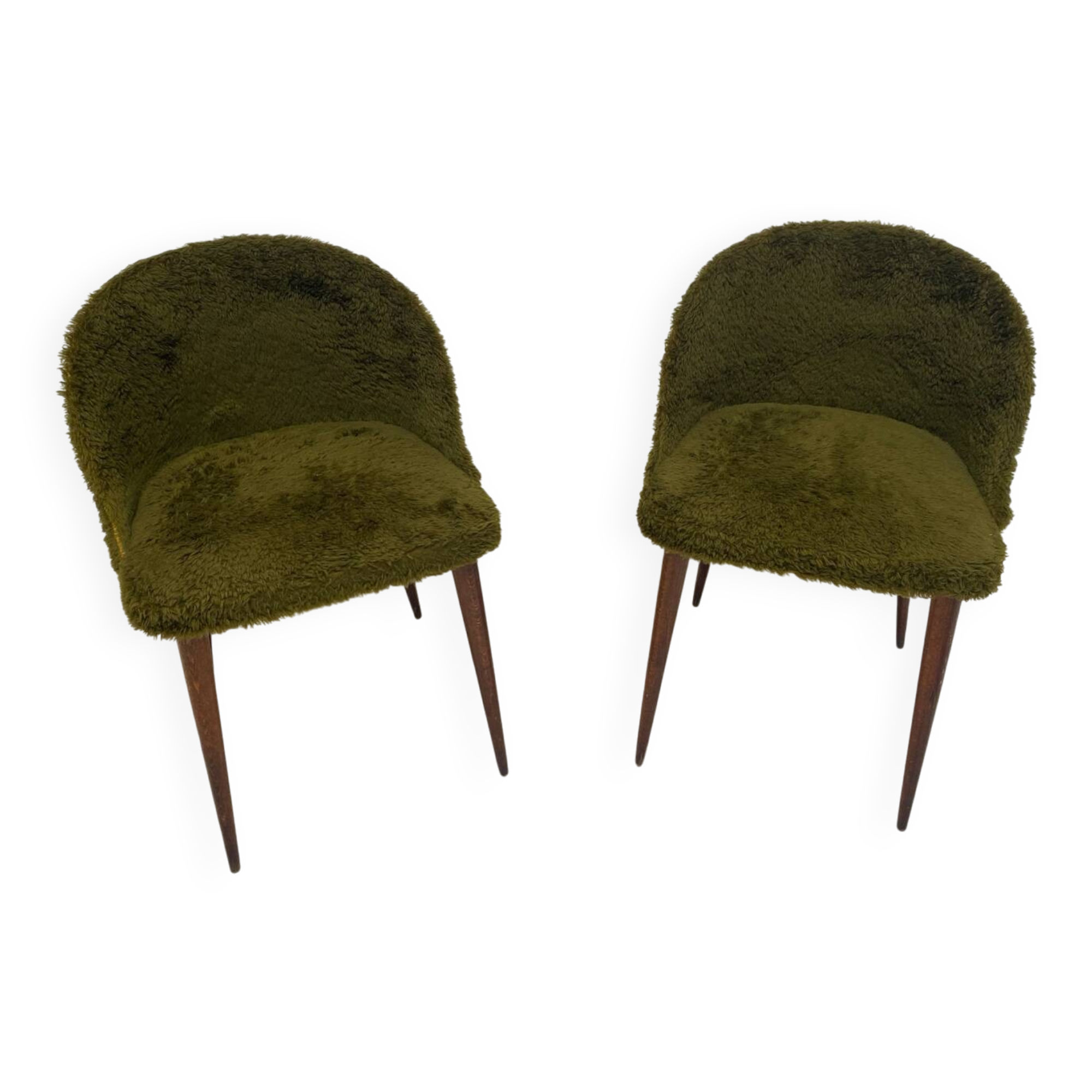 Vintage chairs - Retro chic design - Moss green fur