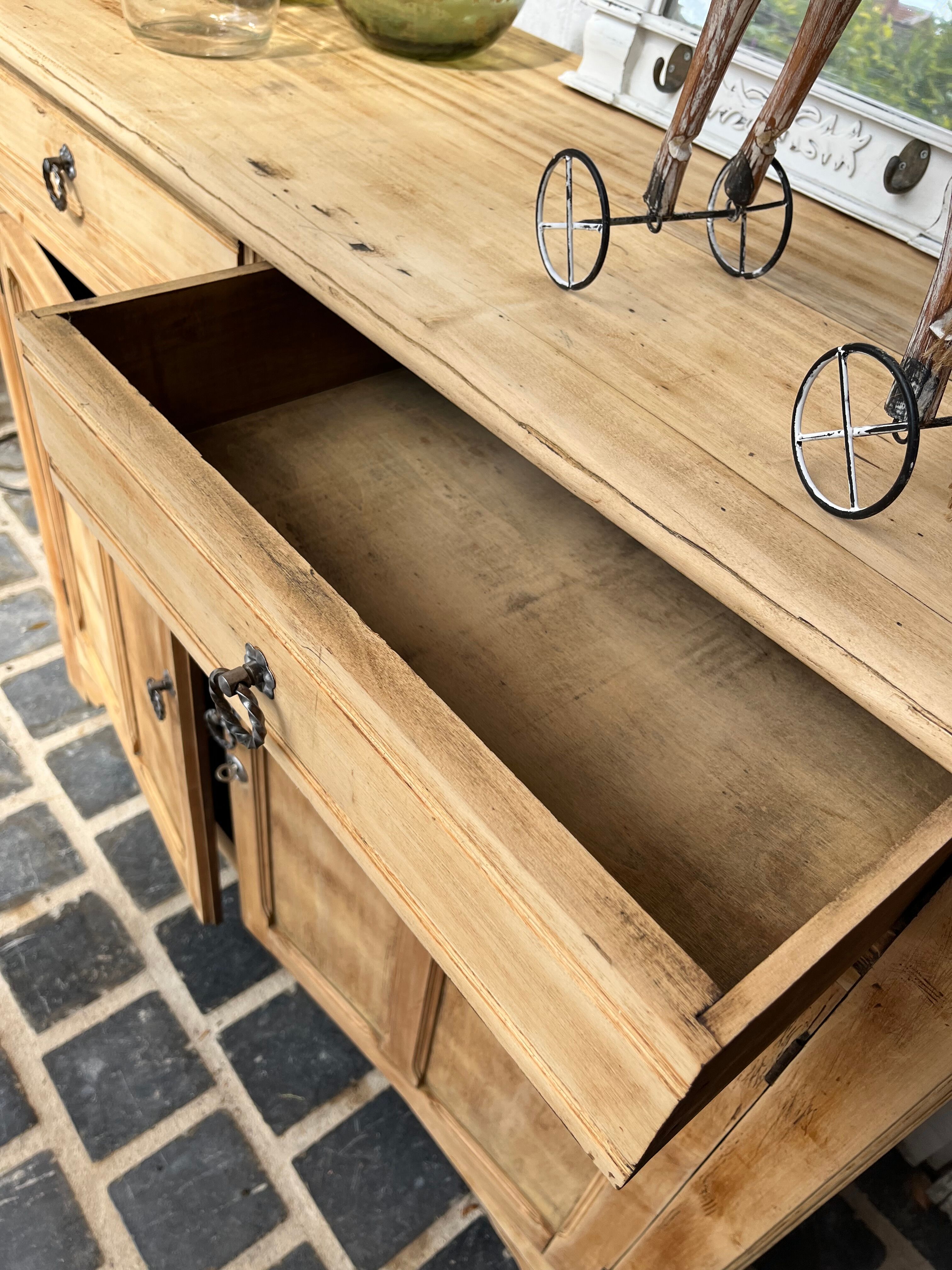 Buffet campaign Luterma