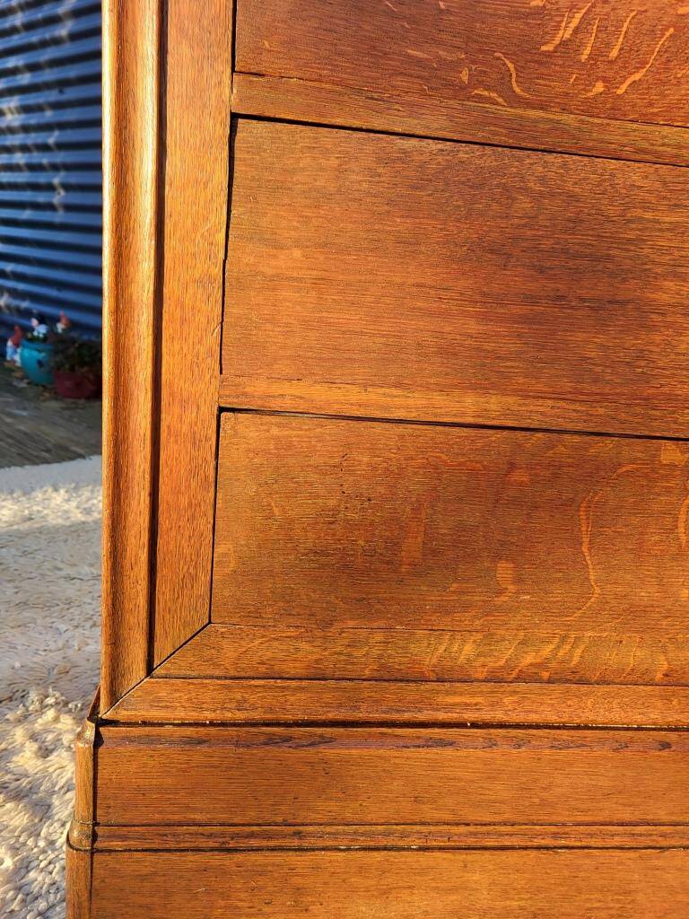 Louis-Philippe 19th century solid oak chest of 4 drawers