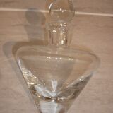 Wine decanter with cork on crystal base