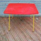 Set of 4 chairs and a vintage table, 70s