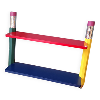 Memphis style shelf