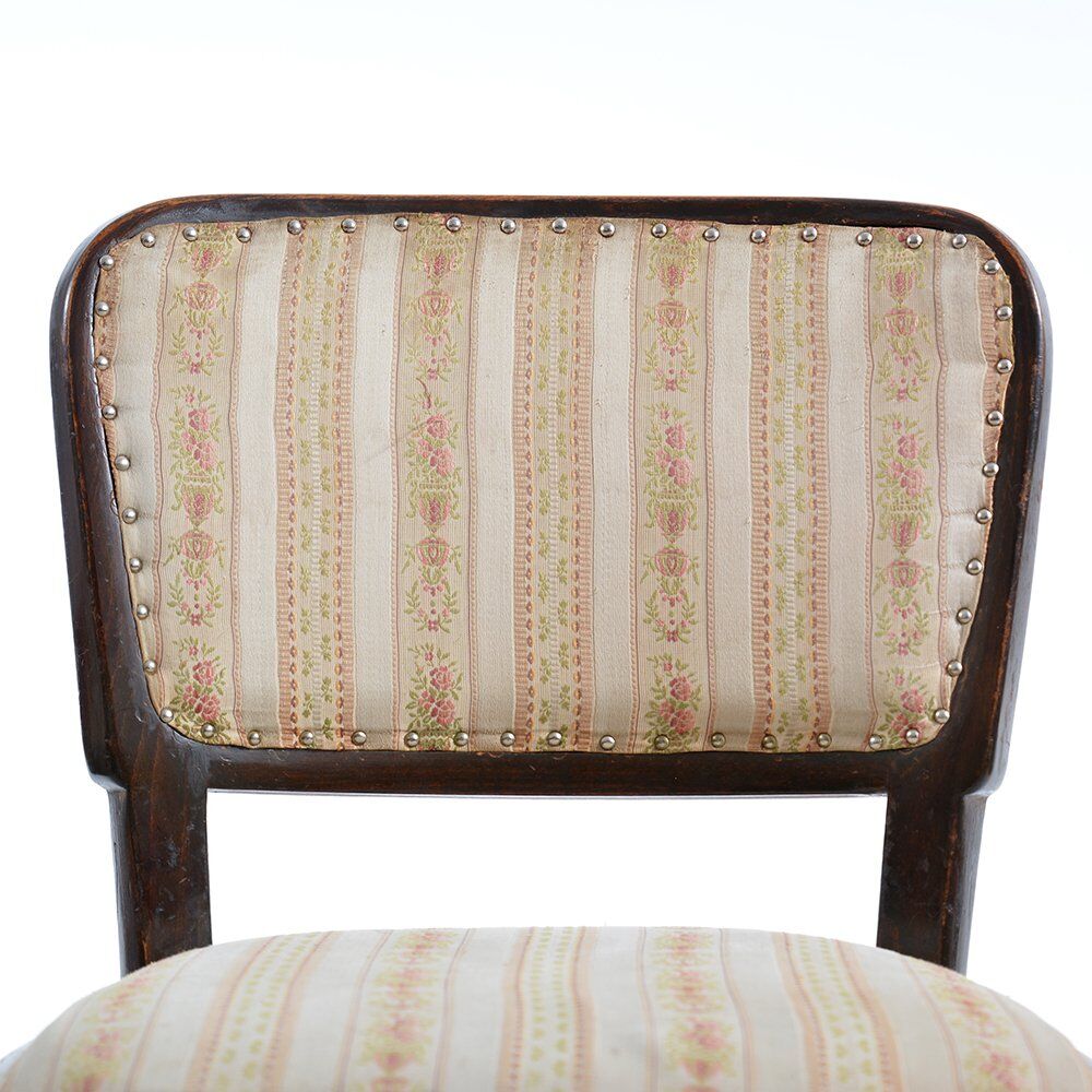 Original dining chair by Thonet in original vintage fabric, 1940