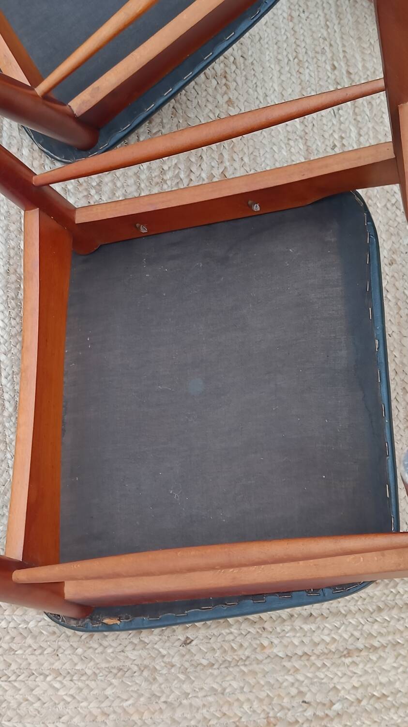 Scandinavian chairs, compass foot, skai