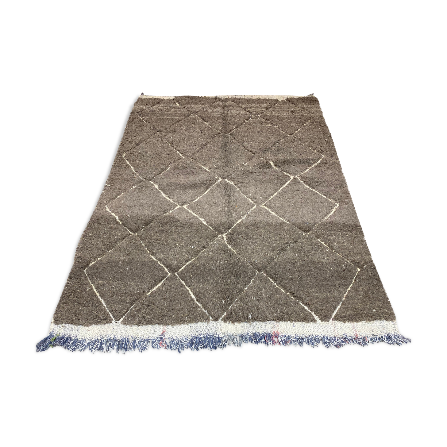 Natural grey relief wool rug