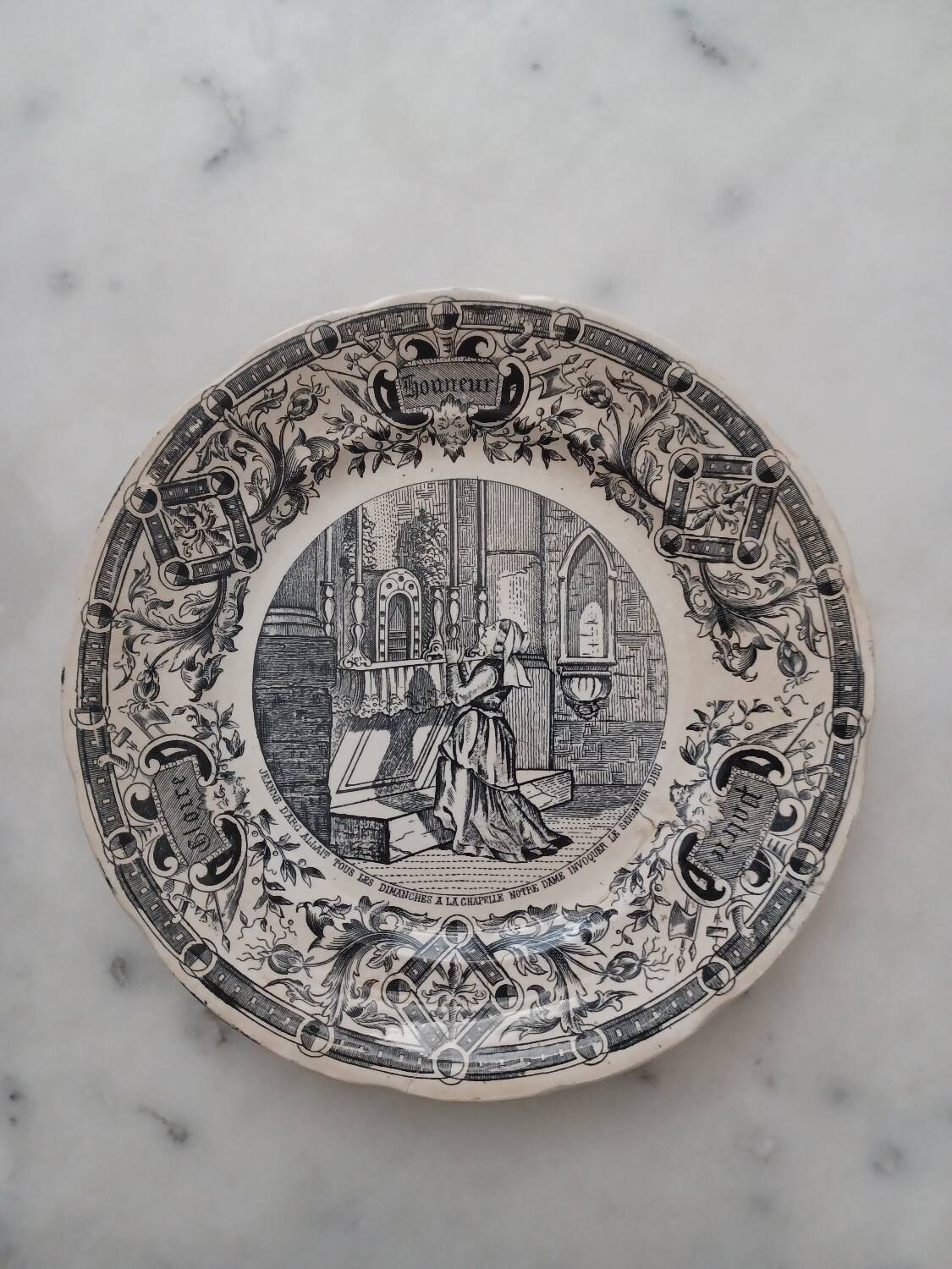 5 assiettes à dessert "vie de Jeanne d'arc" Sarreguemines