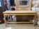Console table de drapier en chêne brut
