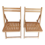 Folding chair in natural beech