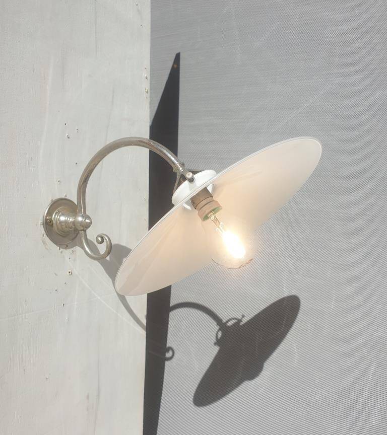 Wall lamp in opaline chrome scrolls Art Deco