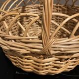 Wicker egg basket