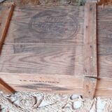 Le Creuset wooden box