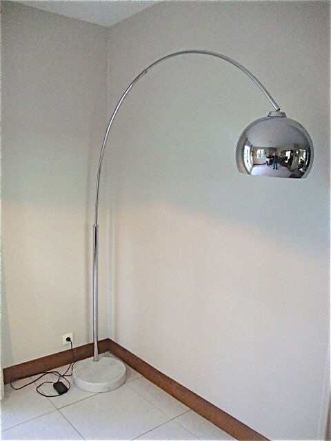 Italy design floor lamp 1970