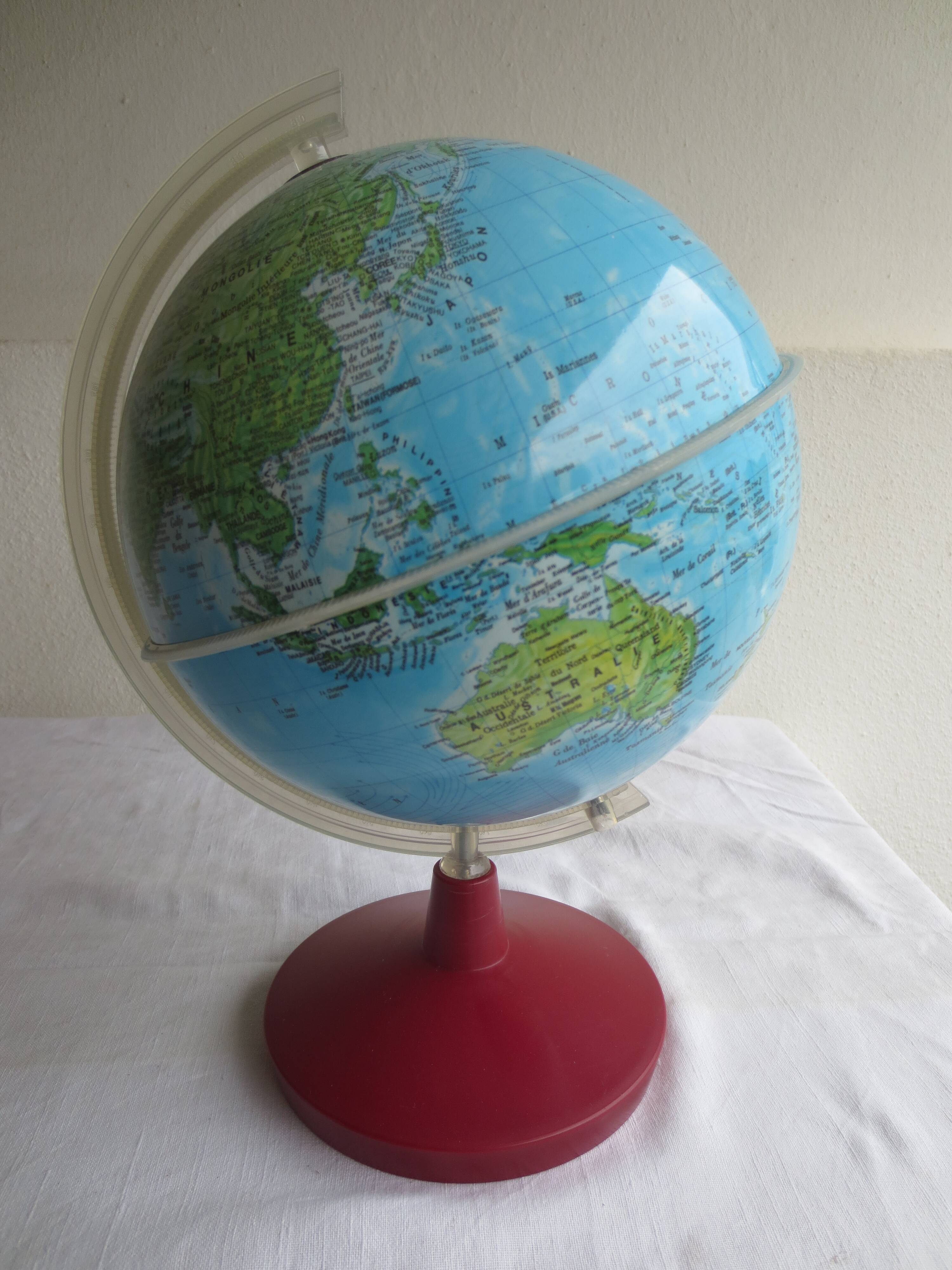 vintage world map, burgundy plastic base