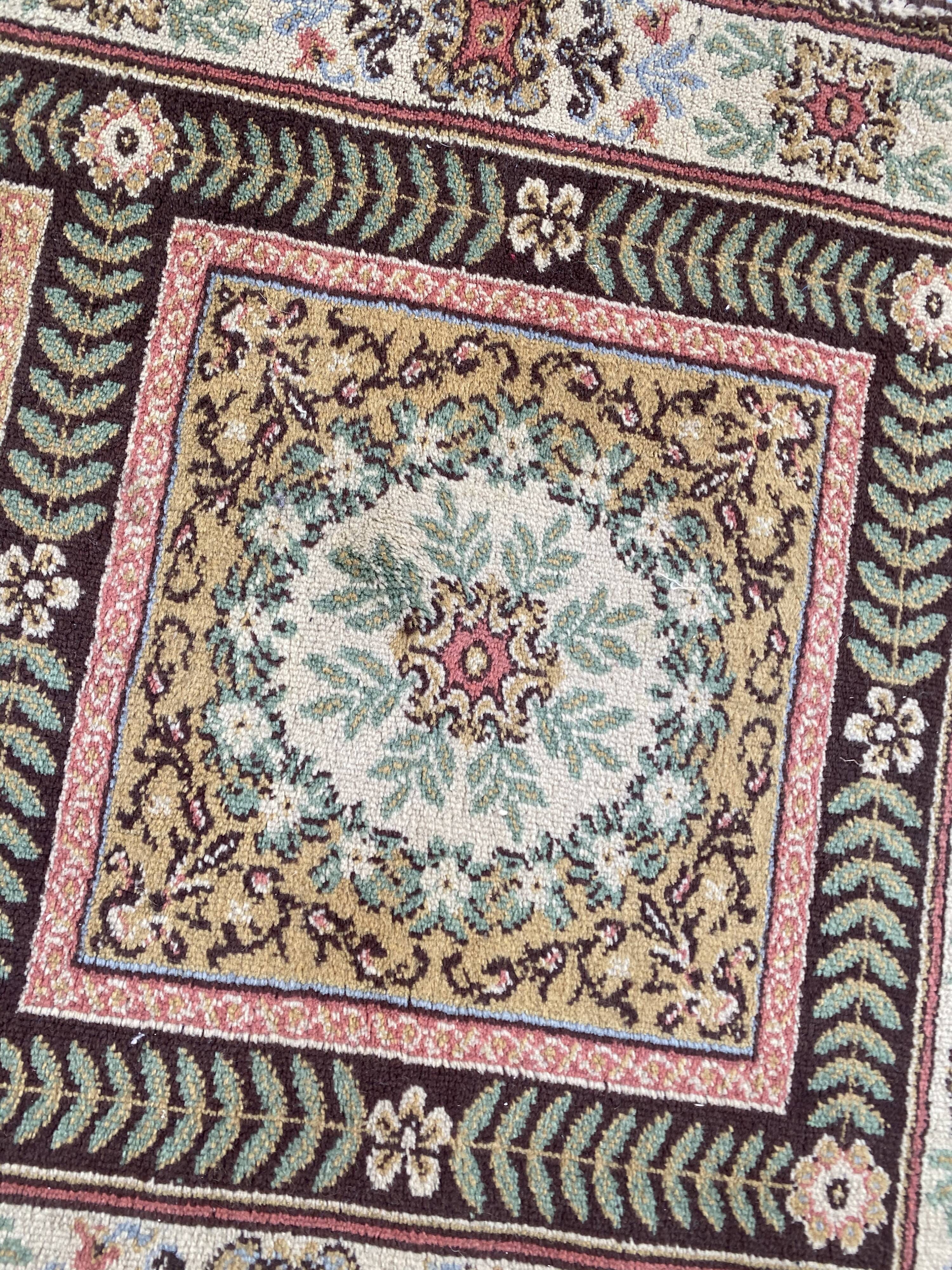 Soapy or aubusson style carpet 70x140 cm