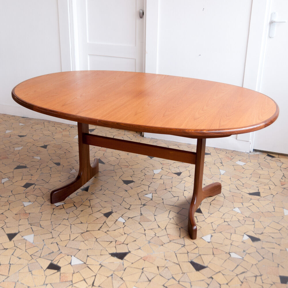 Gplan Fishtail Oval Table