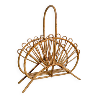 Rattan magazine holder
