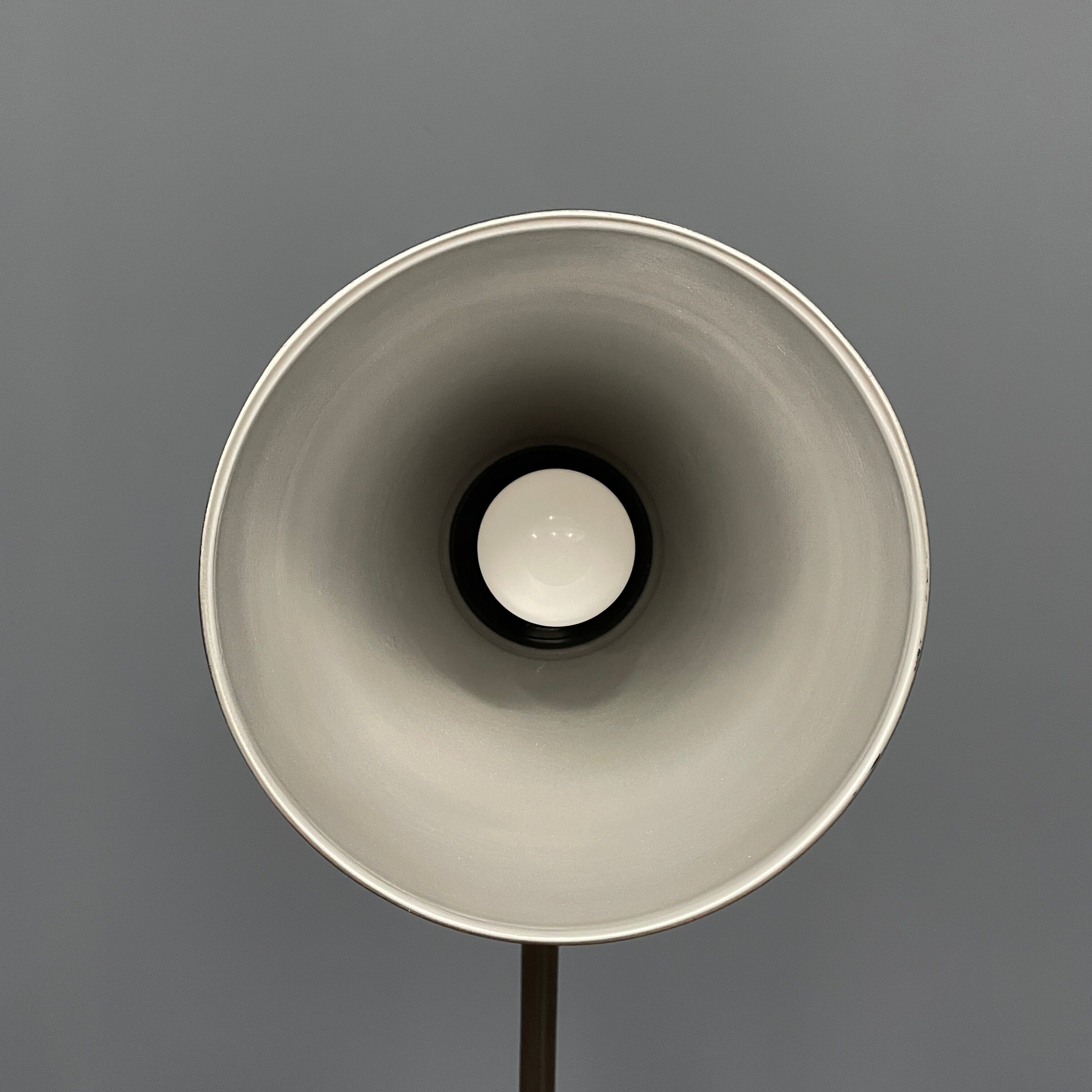 Black Bauhaus Siemens desk lamp model L299 from the 1930s