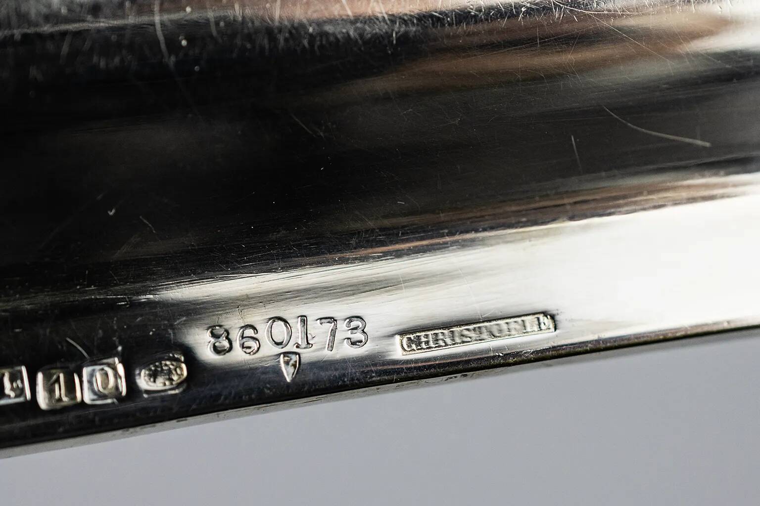 Small silver-plated metal tray with monogram — Christofle, Belle Époque