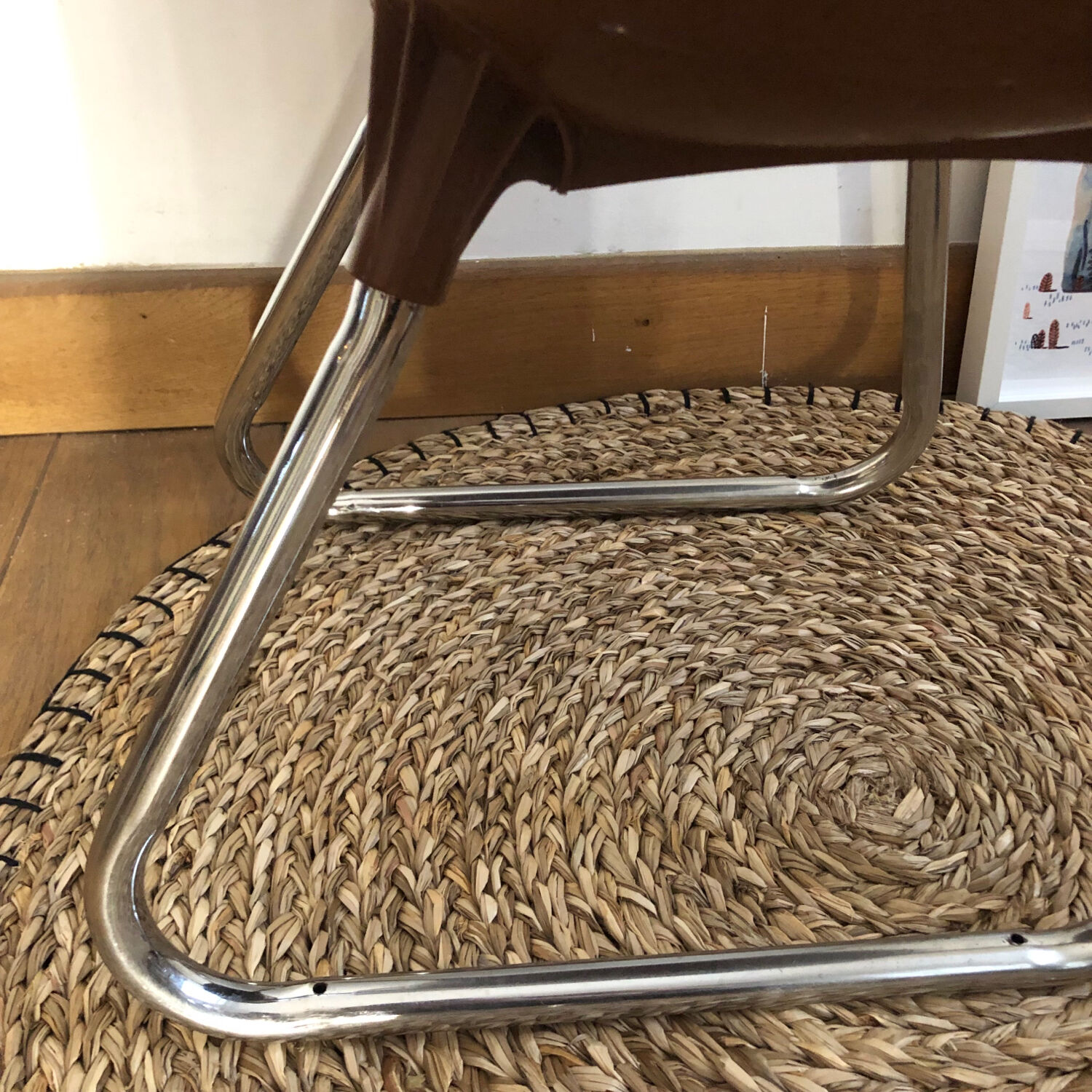 Vintage children's chair in Eames style