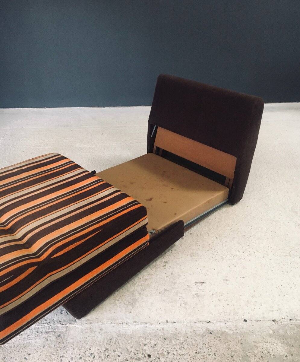 Fold-out extendable lounge chair, 1970s