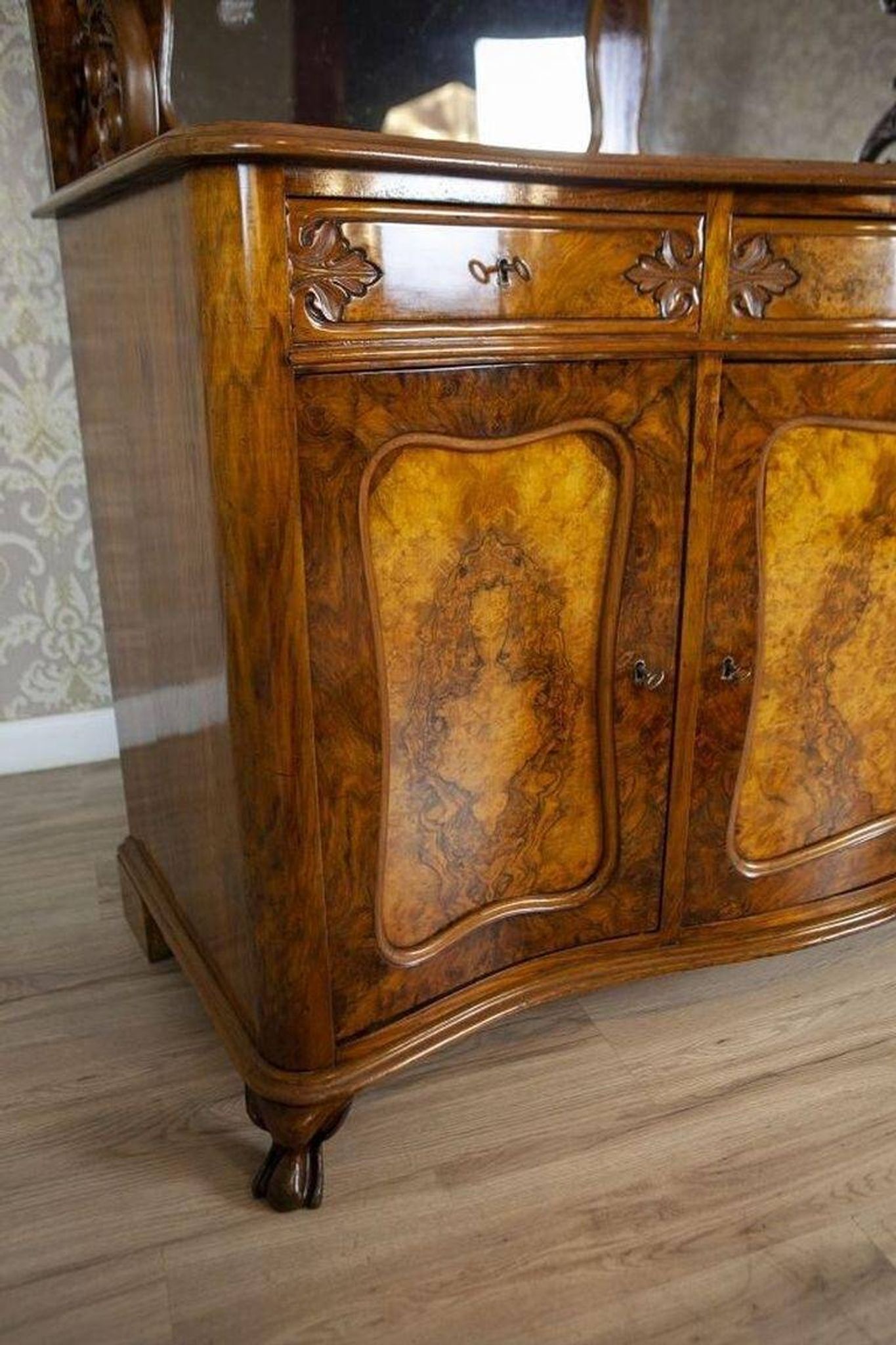 Buffet Rococo Revival en noyer et placage, 1850