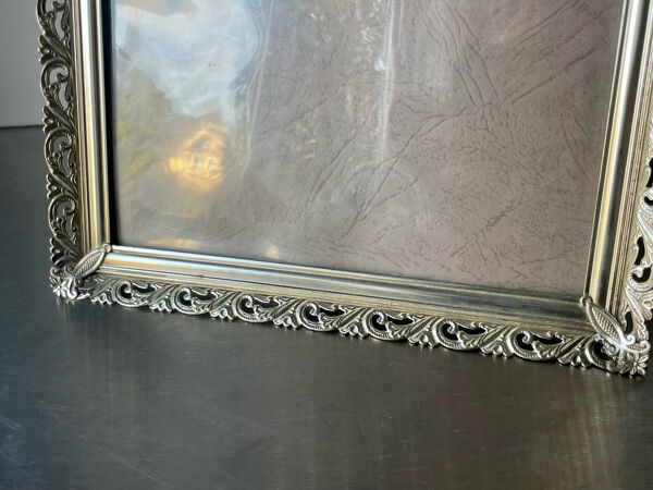 Cadre métal vintage argent coloré 26,5 cm x 20 cm verre convexe