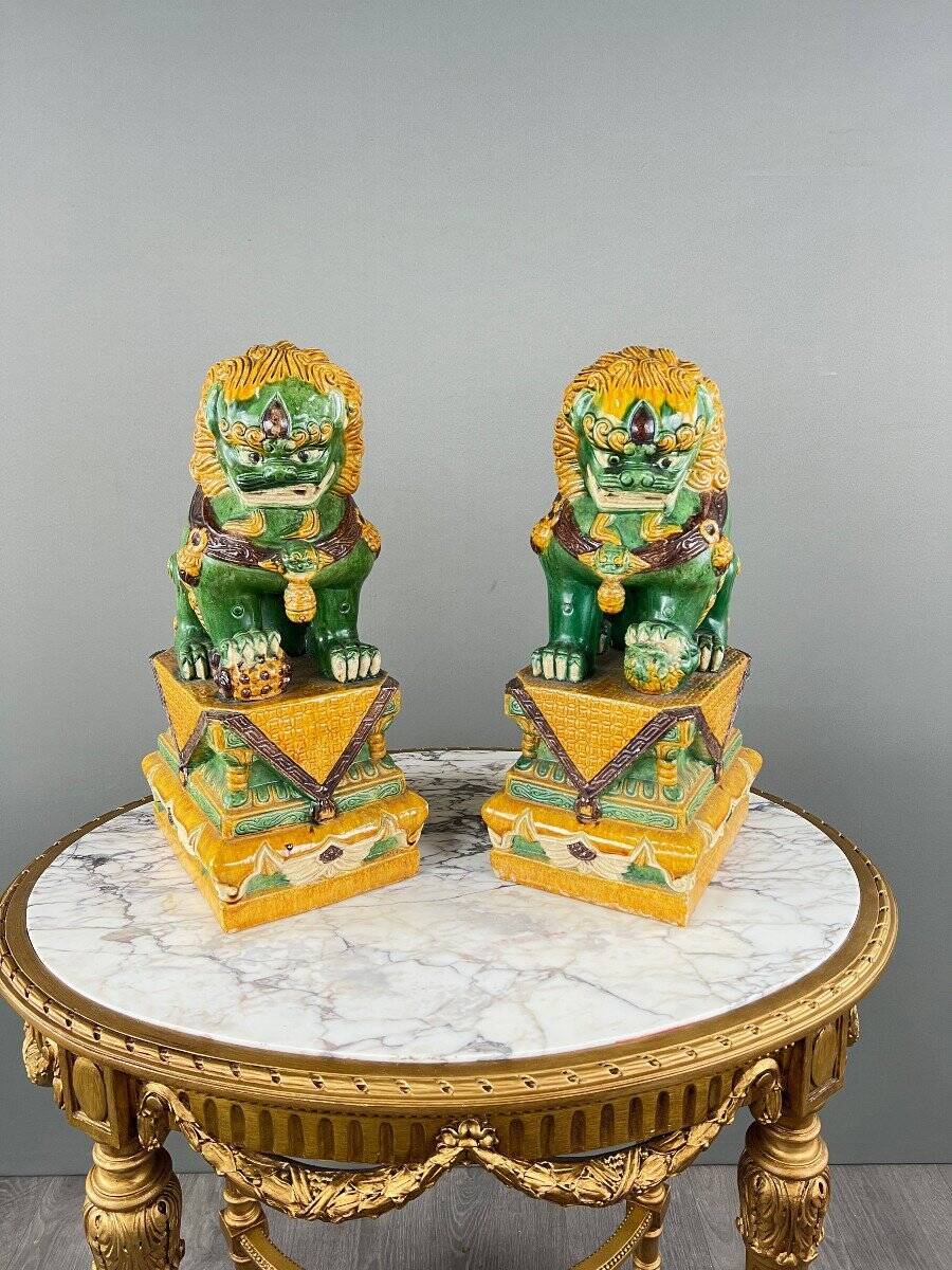 Pair of Guardian Lions in Glazed Ceramic, China, 20th Century