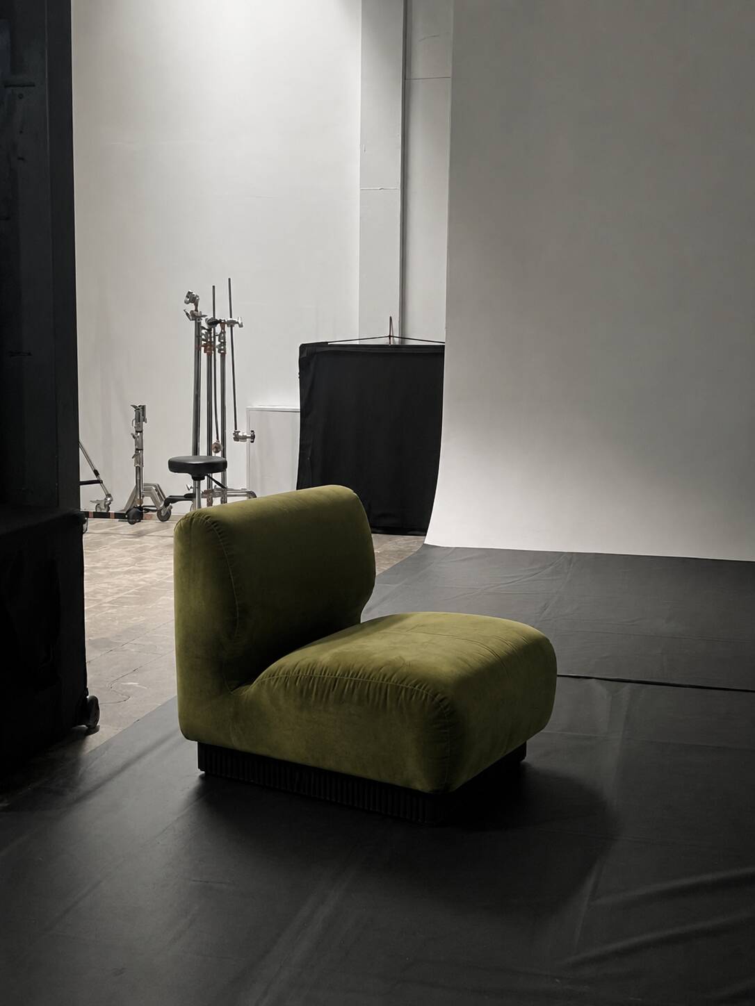 Olive green velvet armchair Slipper Chair Herman Miller USA 1970
