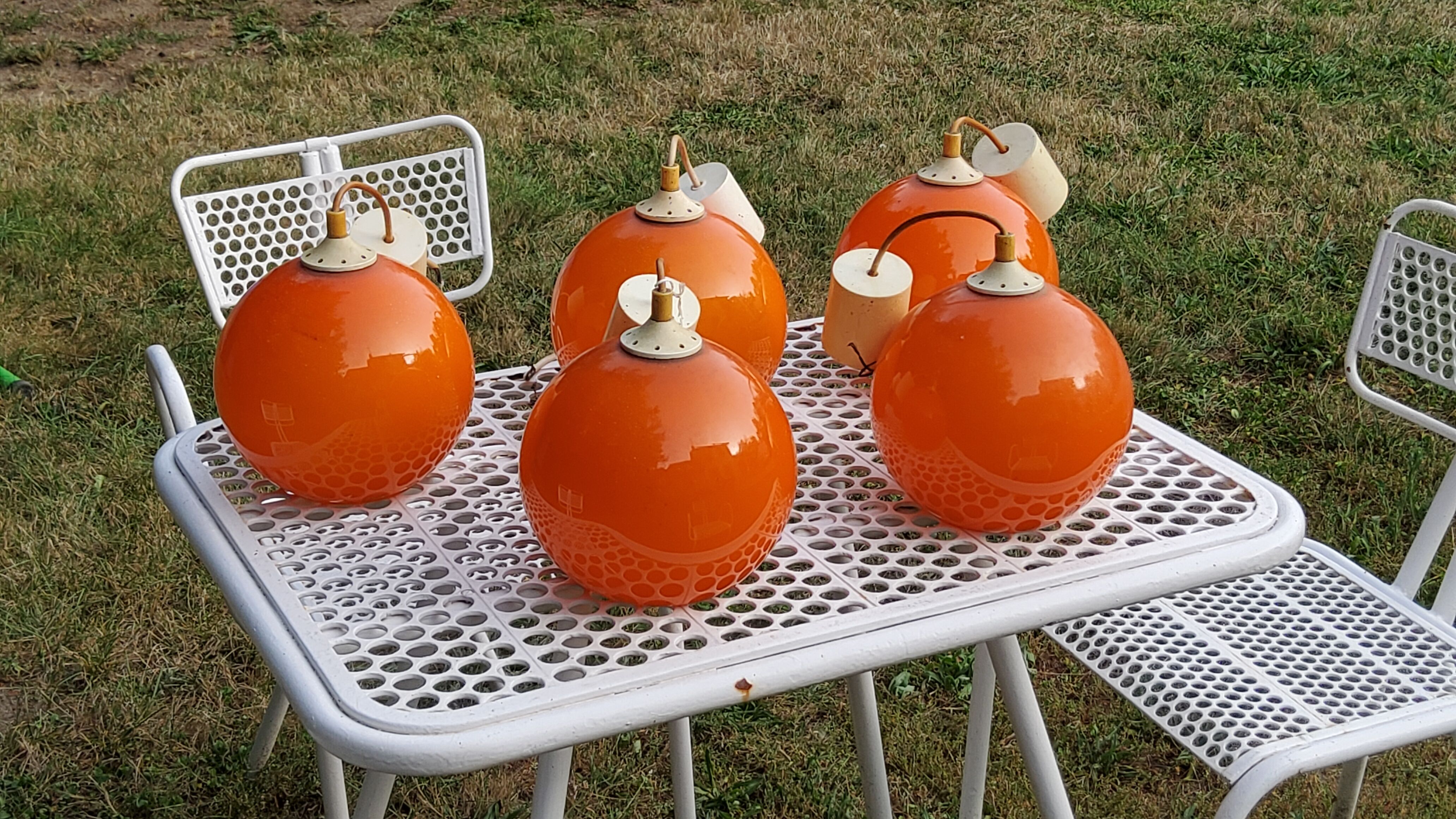 Set of 5 orange glass ball pendants from the 70s