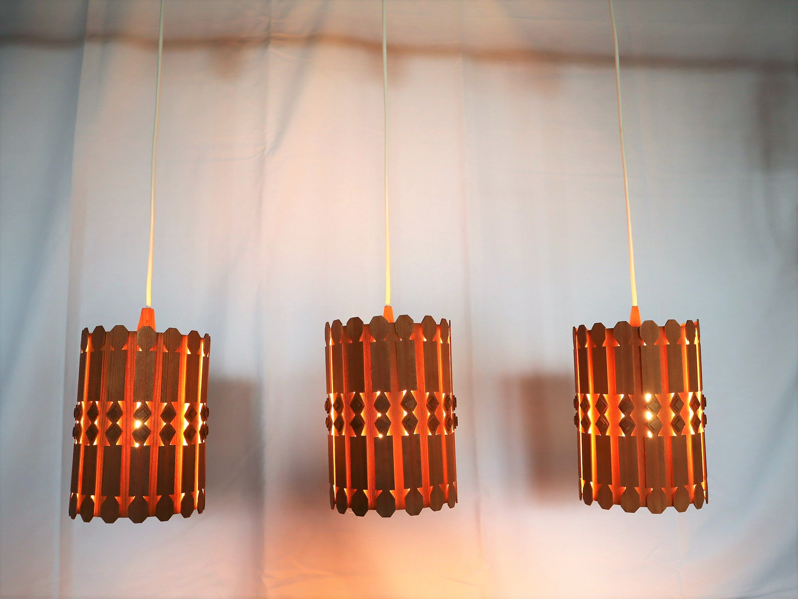 3 Scandinavian suspensions vintage pine 1960