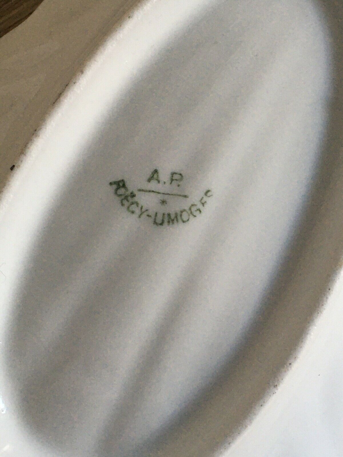 Empty pocket in Porcelain Limoges vintage shell 70's