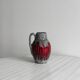 Petit pichet ou vase en céramique texturée