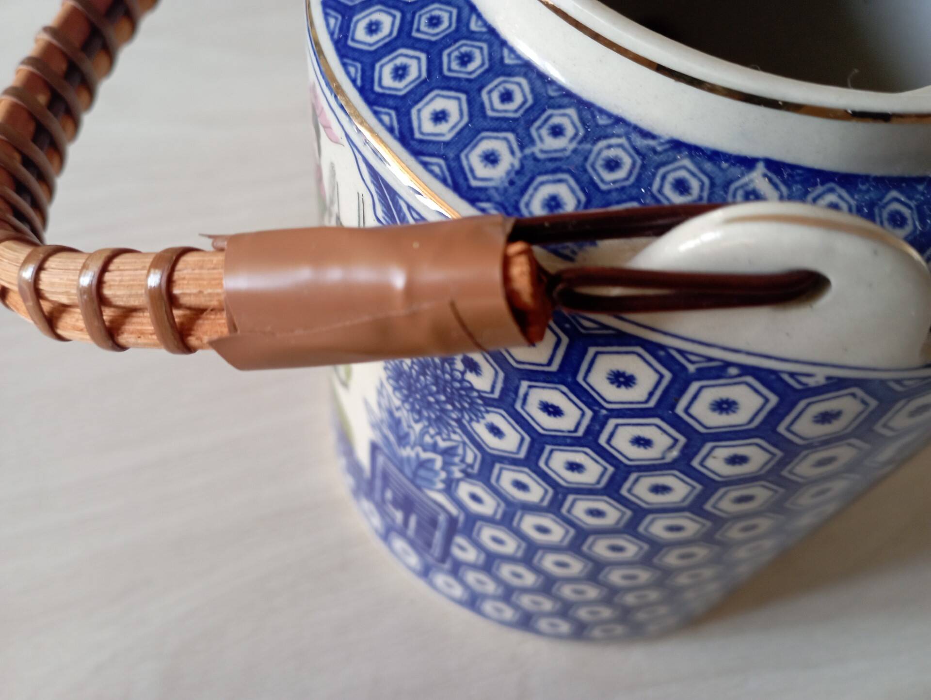 Chinese porcelain teapot