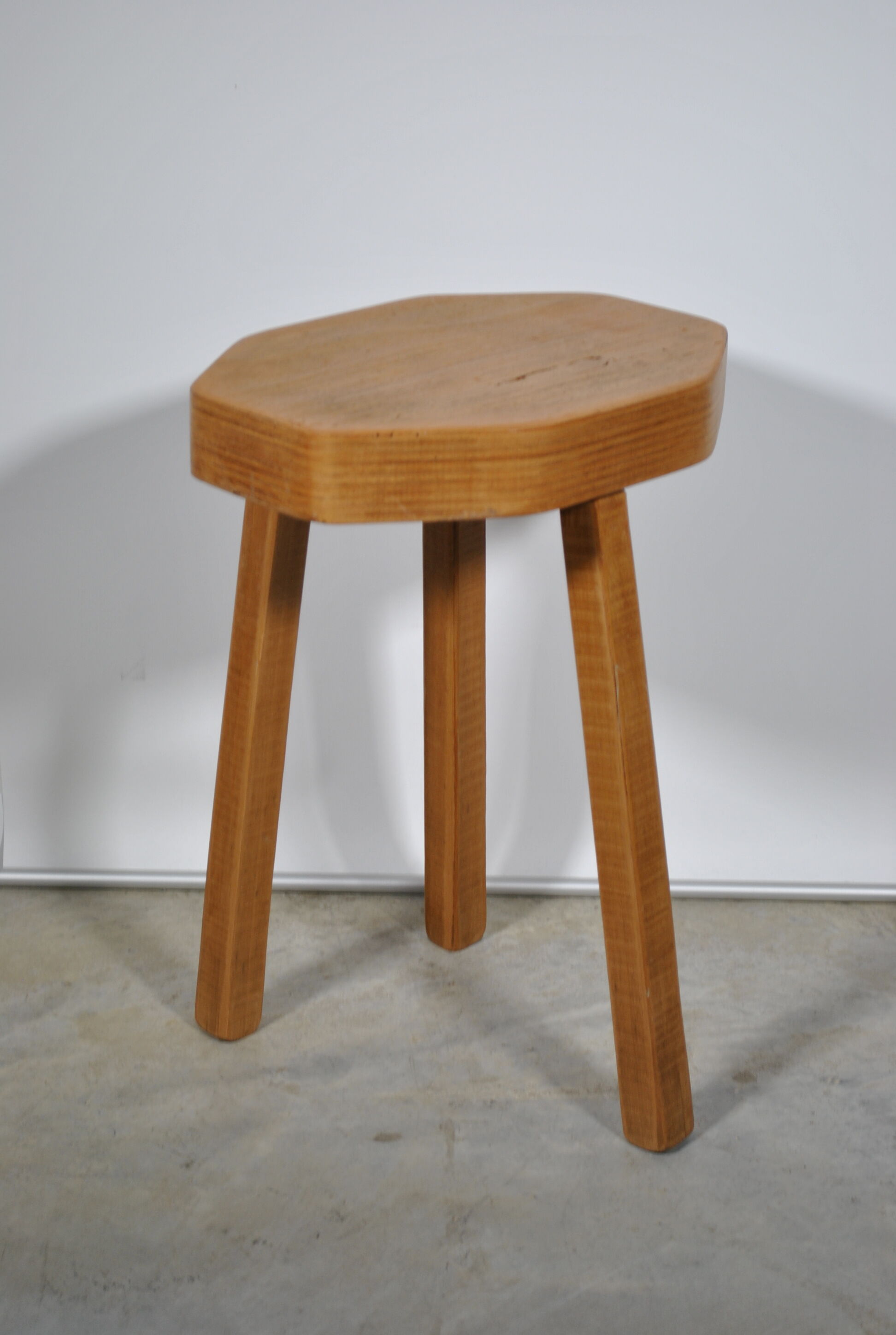 Lot de 3 Table d'appoint tripode 1960