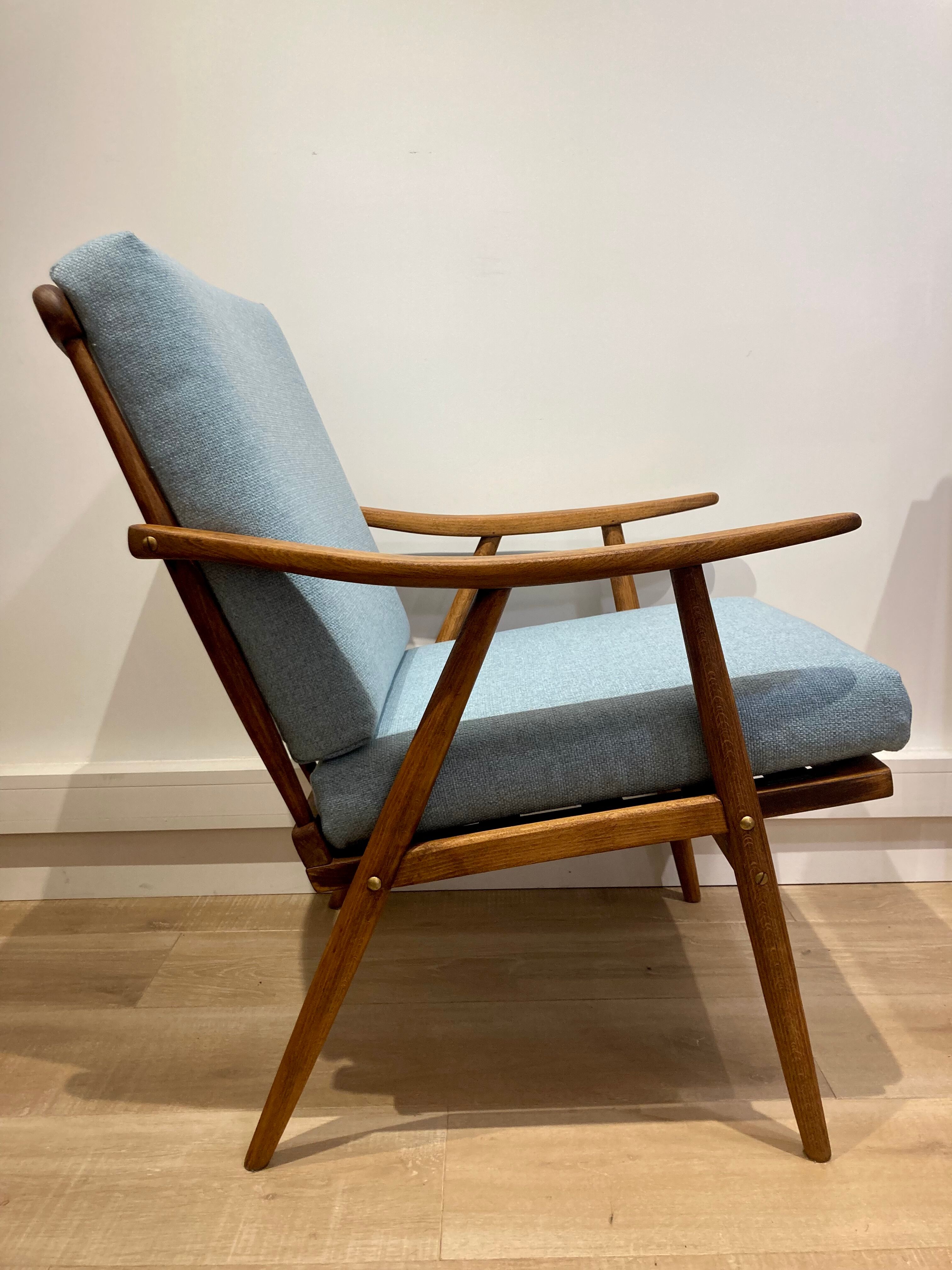 Czech restyled Boomerang armchair 1960 publisher Ton