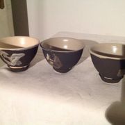3 ceramic bowls