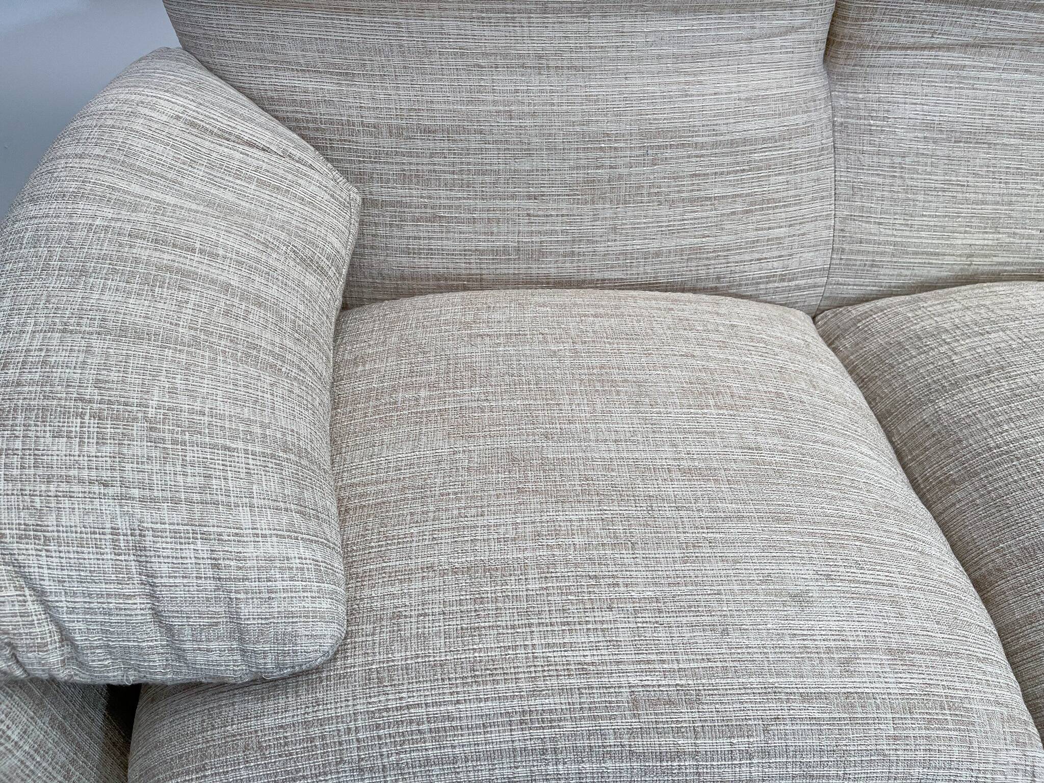 Maralunga 2-seater sofa by Vico Magistretti for Cassina