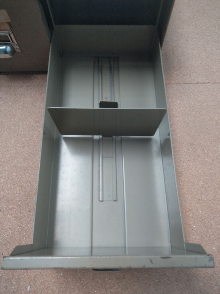 Paire de tiroirs en métal - Ensemble de 4