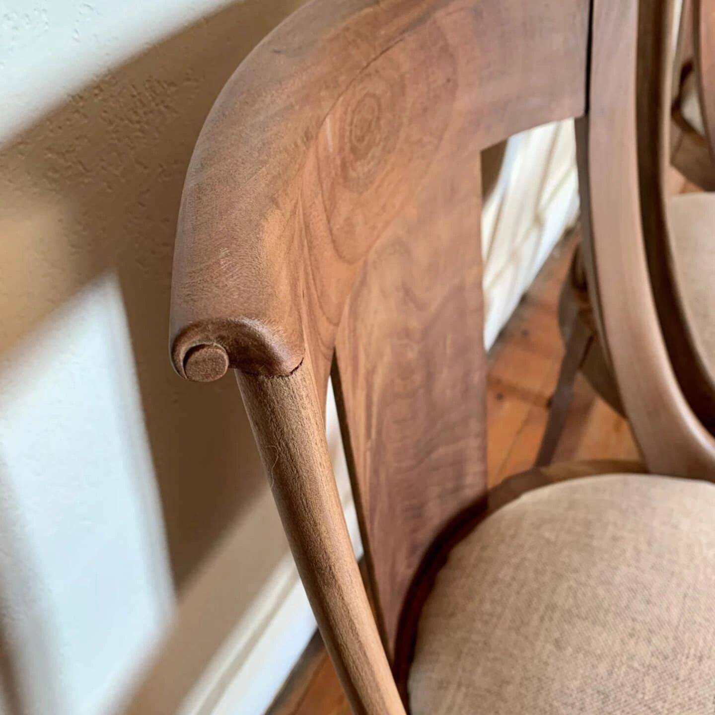 Set of 4 wooden gondola chairs, beige fabric