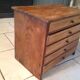 Commode
