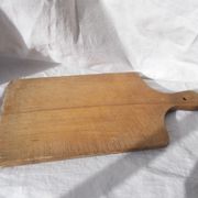 Planche à découper en bois