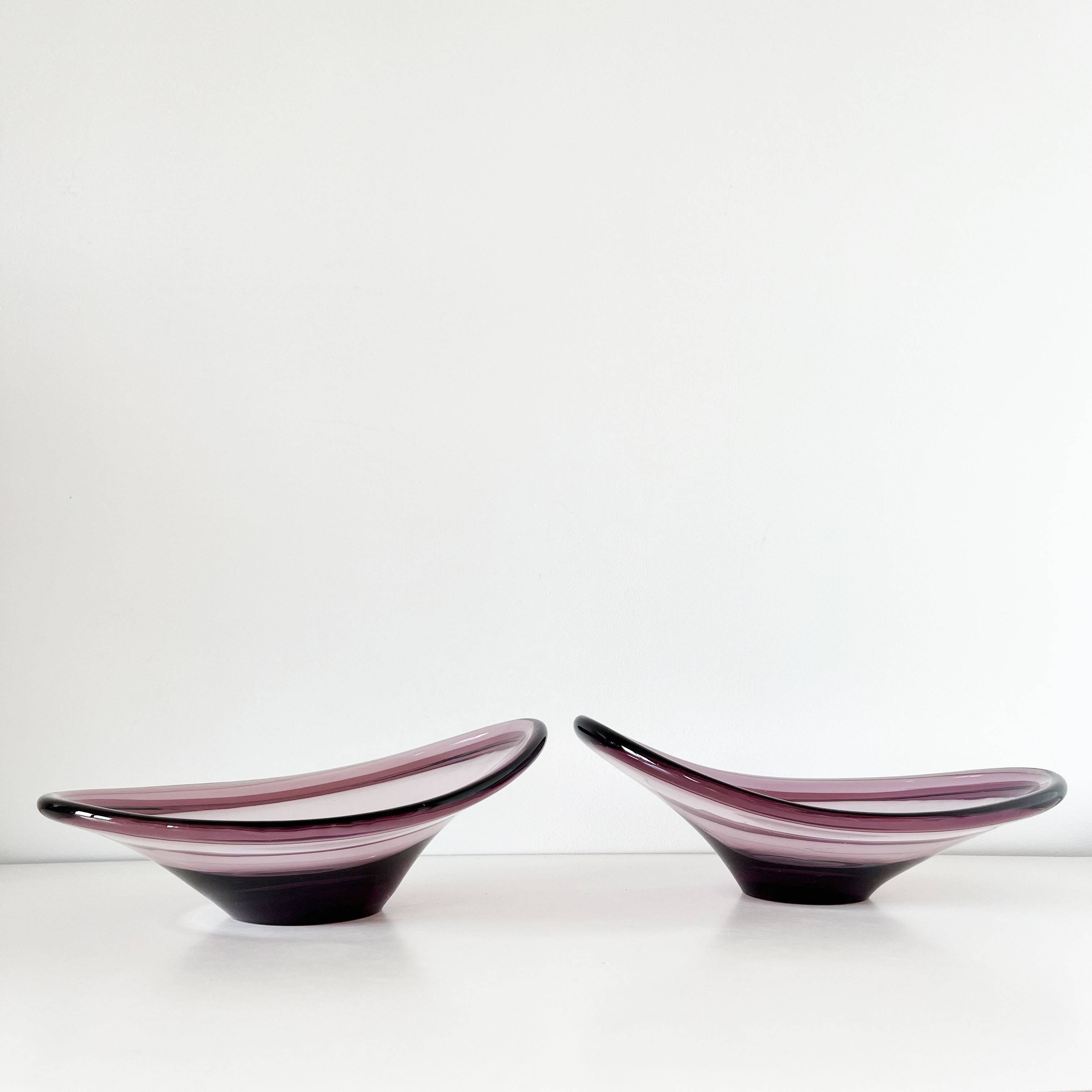 Pair of purple glass empty pockets 1960
