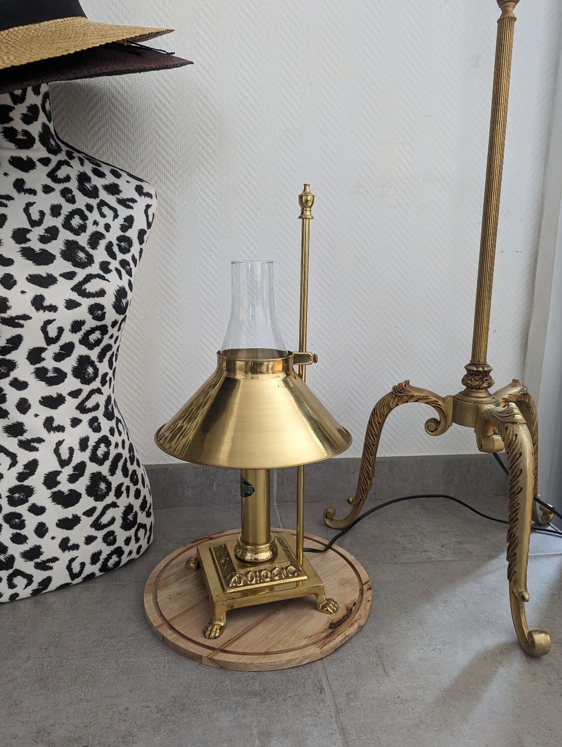 Vintage boat lamp