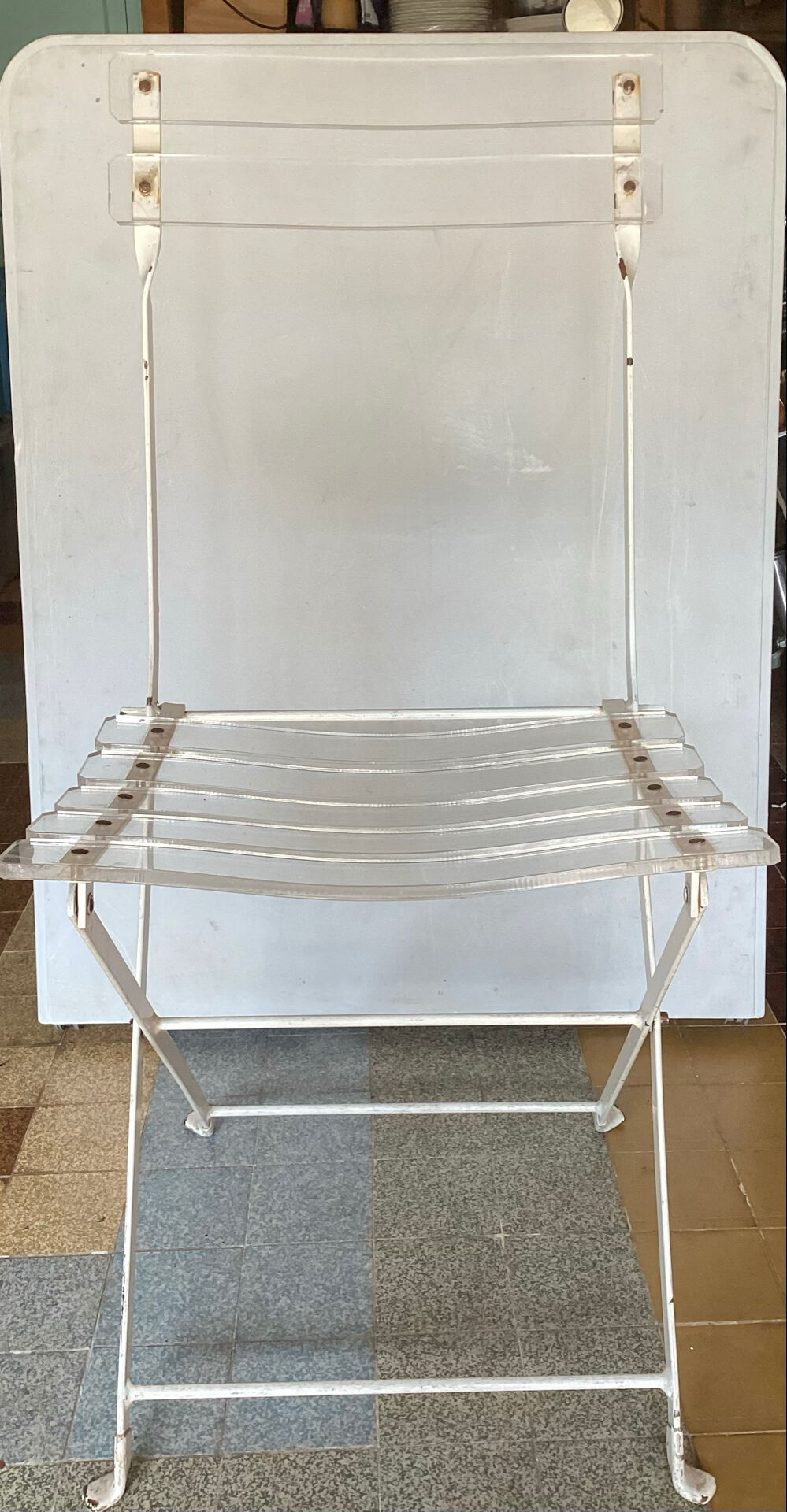 Chaises pliantes vintage << les invisibles >>