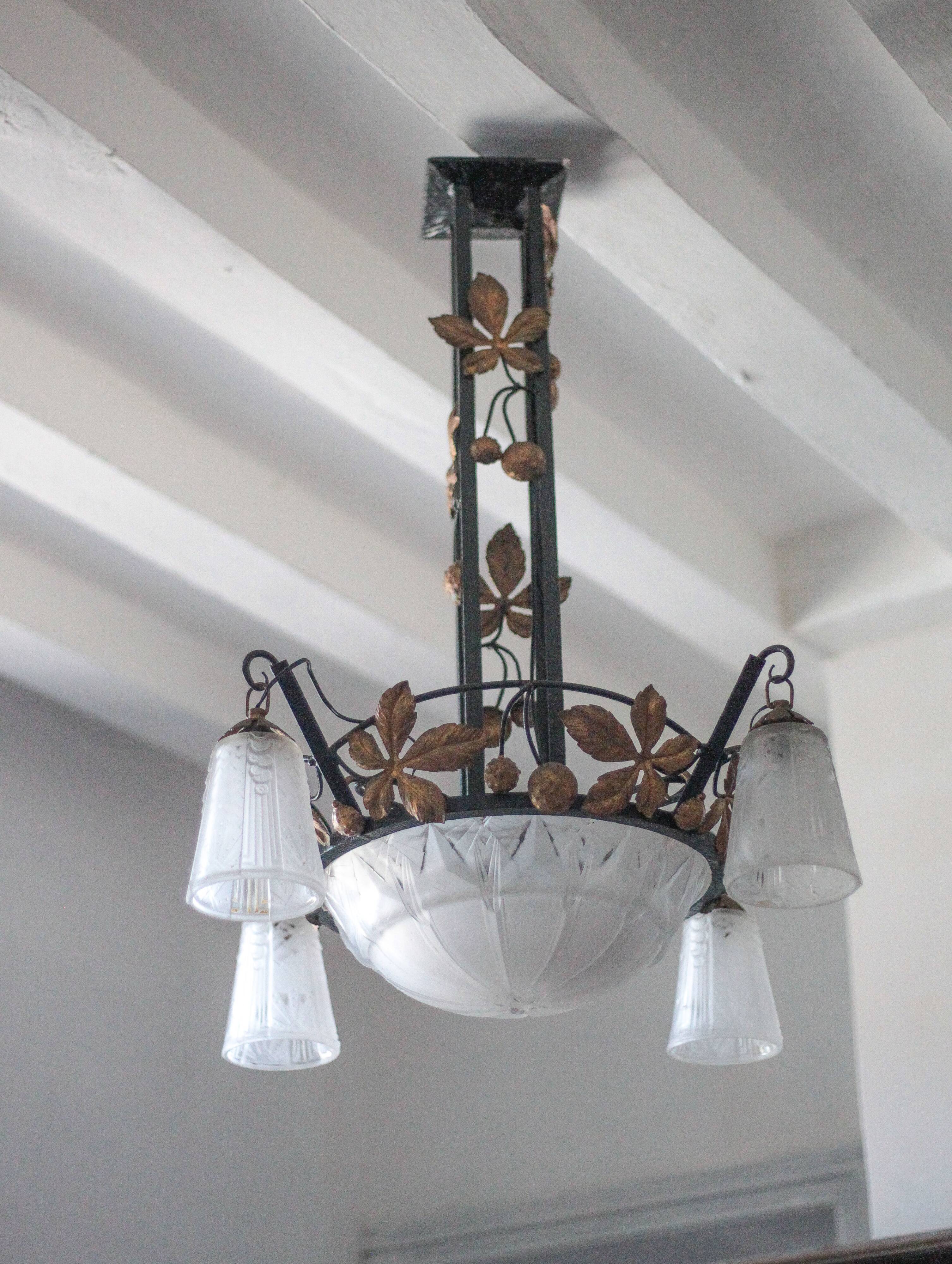 Art Deco wrought iron and glass chandelier Muller Frères Luneville, Art Nouveau