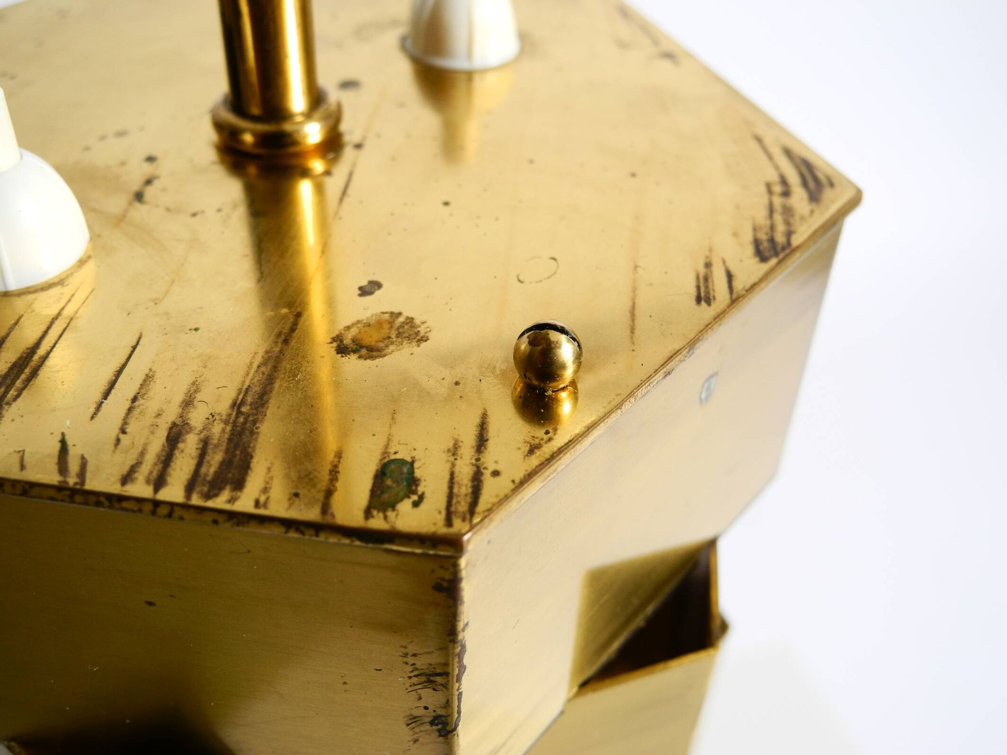 1960s brass table lamp by Vereinigte Werkstätten with an illuminated base