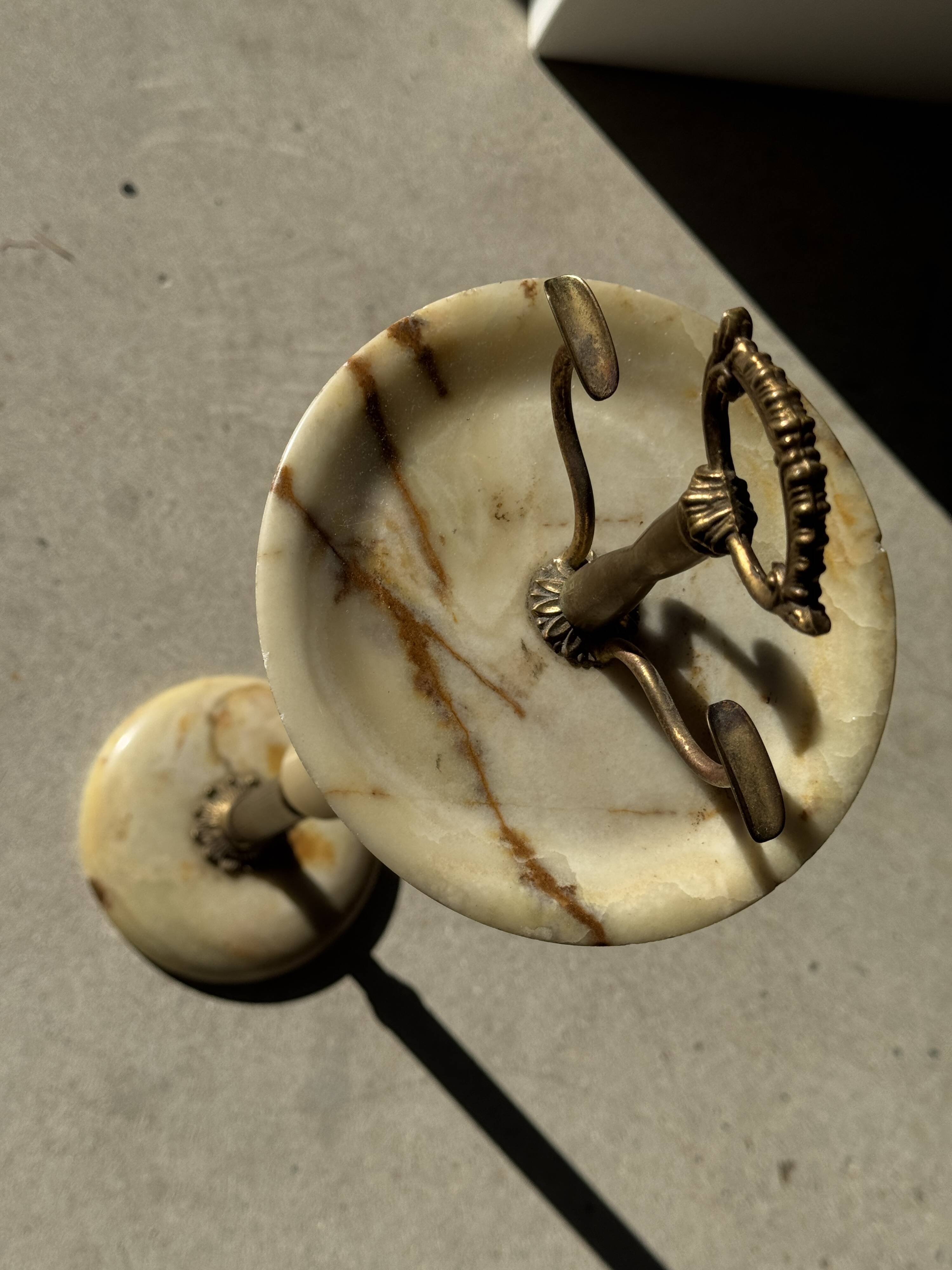 Marble and brass standing ashtray H74 D17