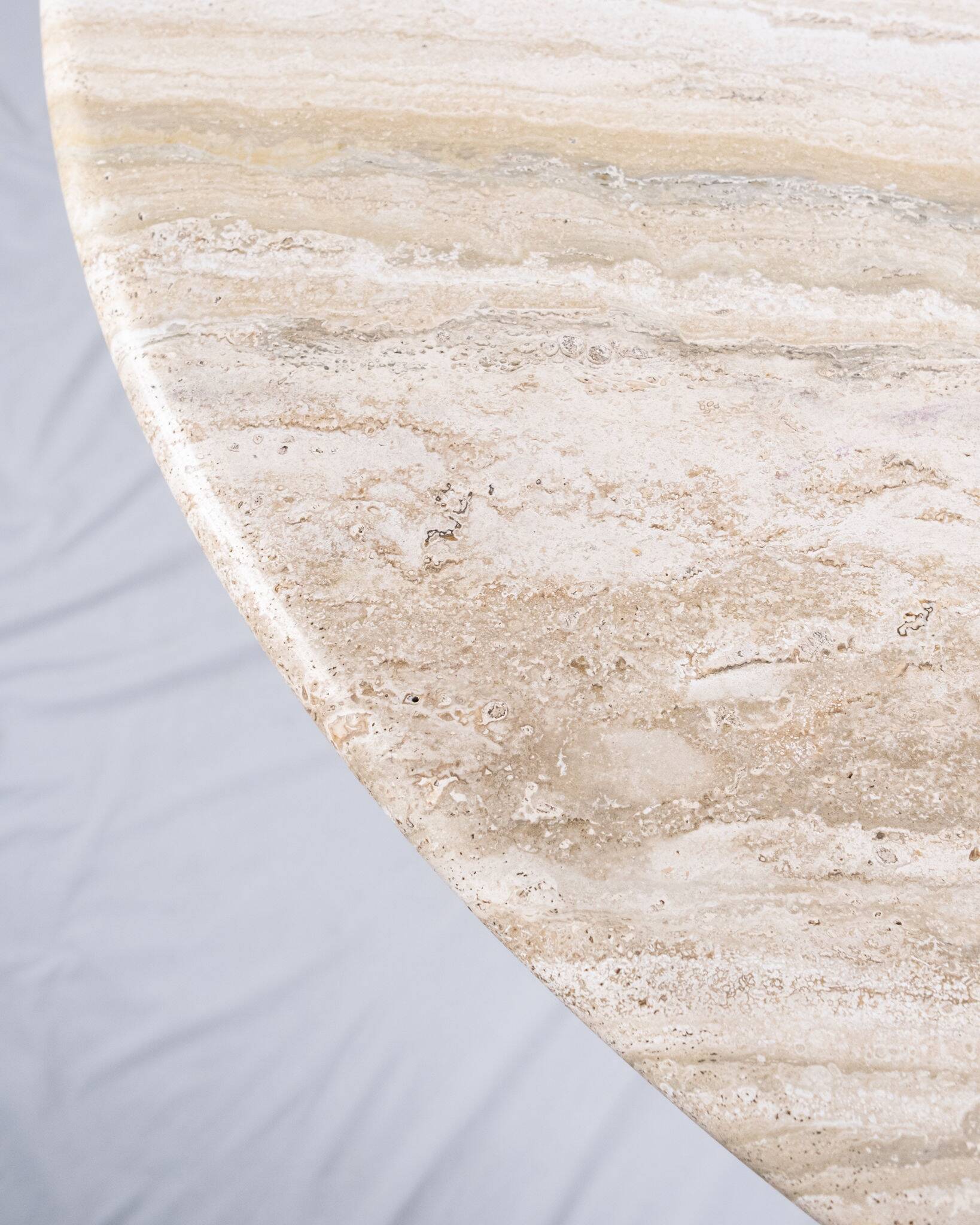 Pedestal dining table in travertine, Stone International, Italy, 1970s