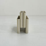Magazine holder by giotto stoppino for kartell, 1970
