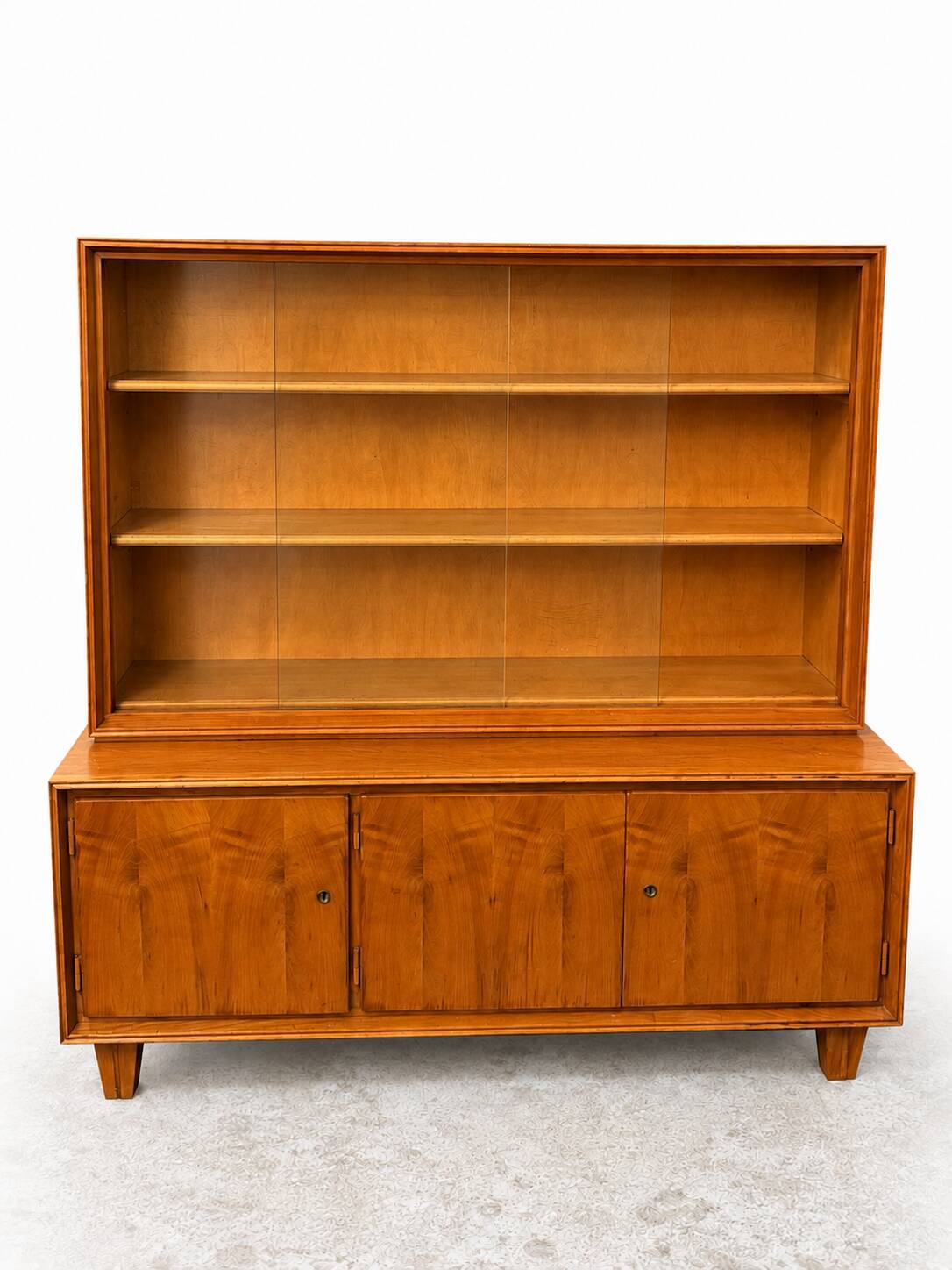 Display cabinet